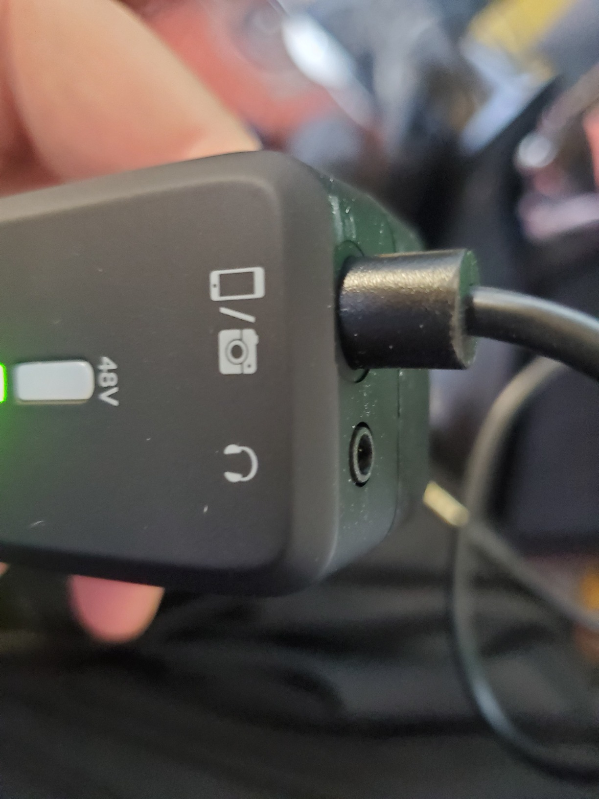 IK Multimedia iRig Pre 2 mic preamp Adapter Interface for iPhone, iPad, Android, iOS & DSLR Cameras, with +48V Phantom Power, XLR Connector & Headphone Output customer photo 2