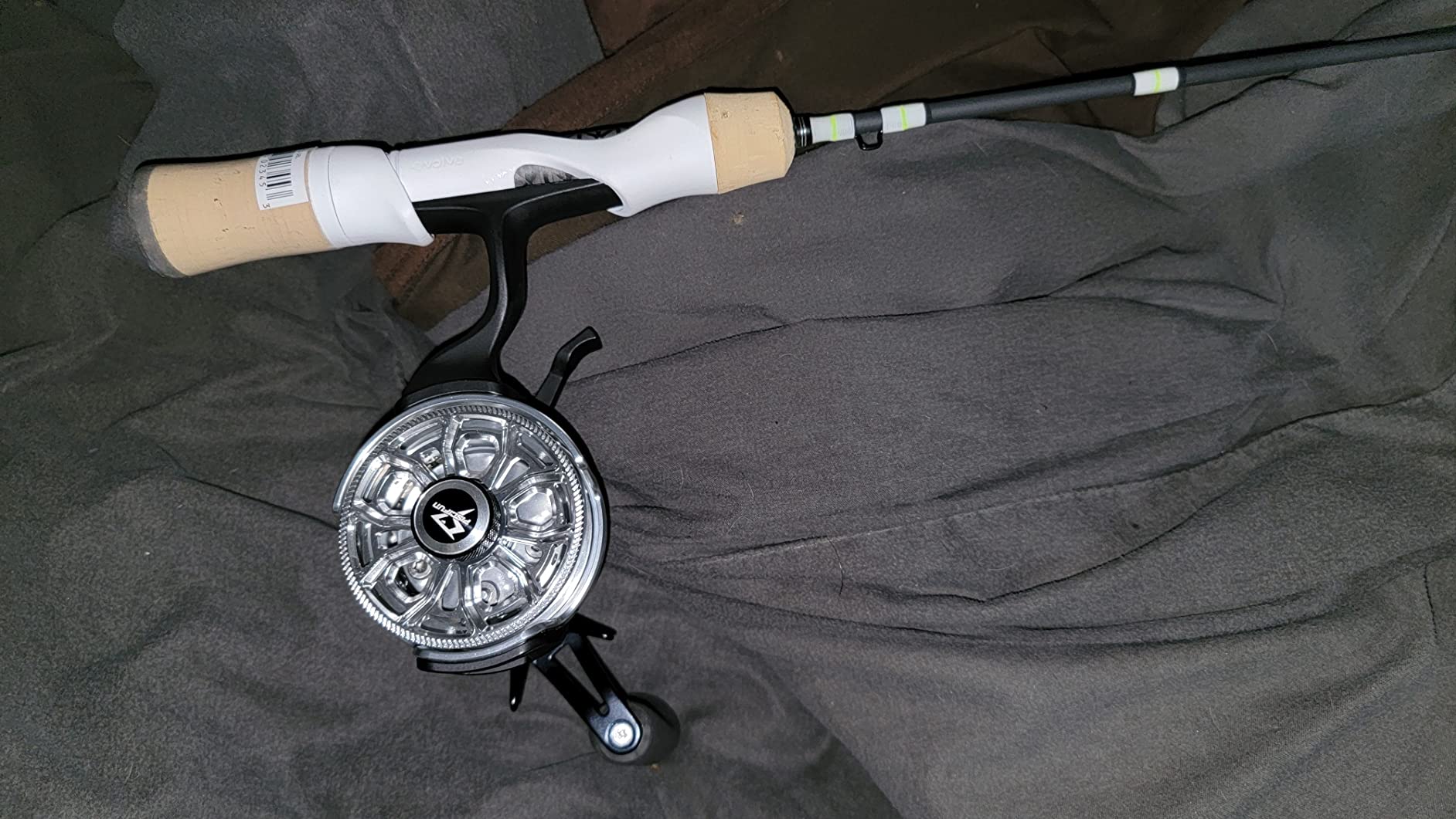 Piscifun ICX Carbon Inline Ice Fishing Reel, Carbon Frame, Free-Spool Lever customer photo 2