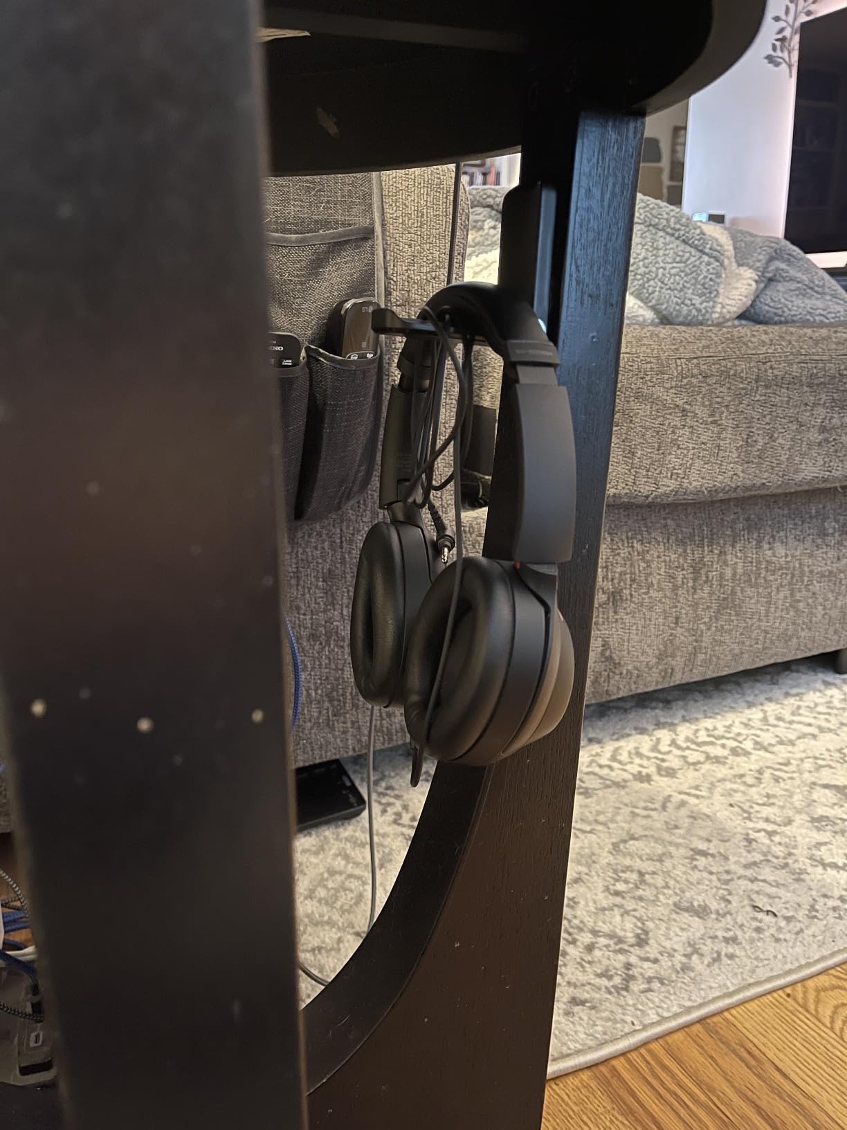 Lamicall Headphone Stand, Sticky Headset Hanger, Adhesive Headphone Holder customer photo 1