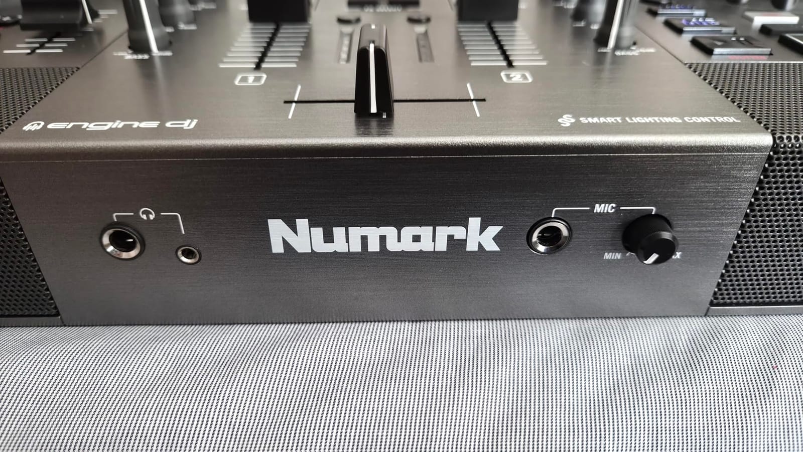 Numark Mixstream Pro Go Portable DJ Controller customer photo 1