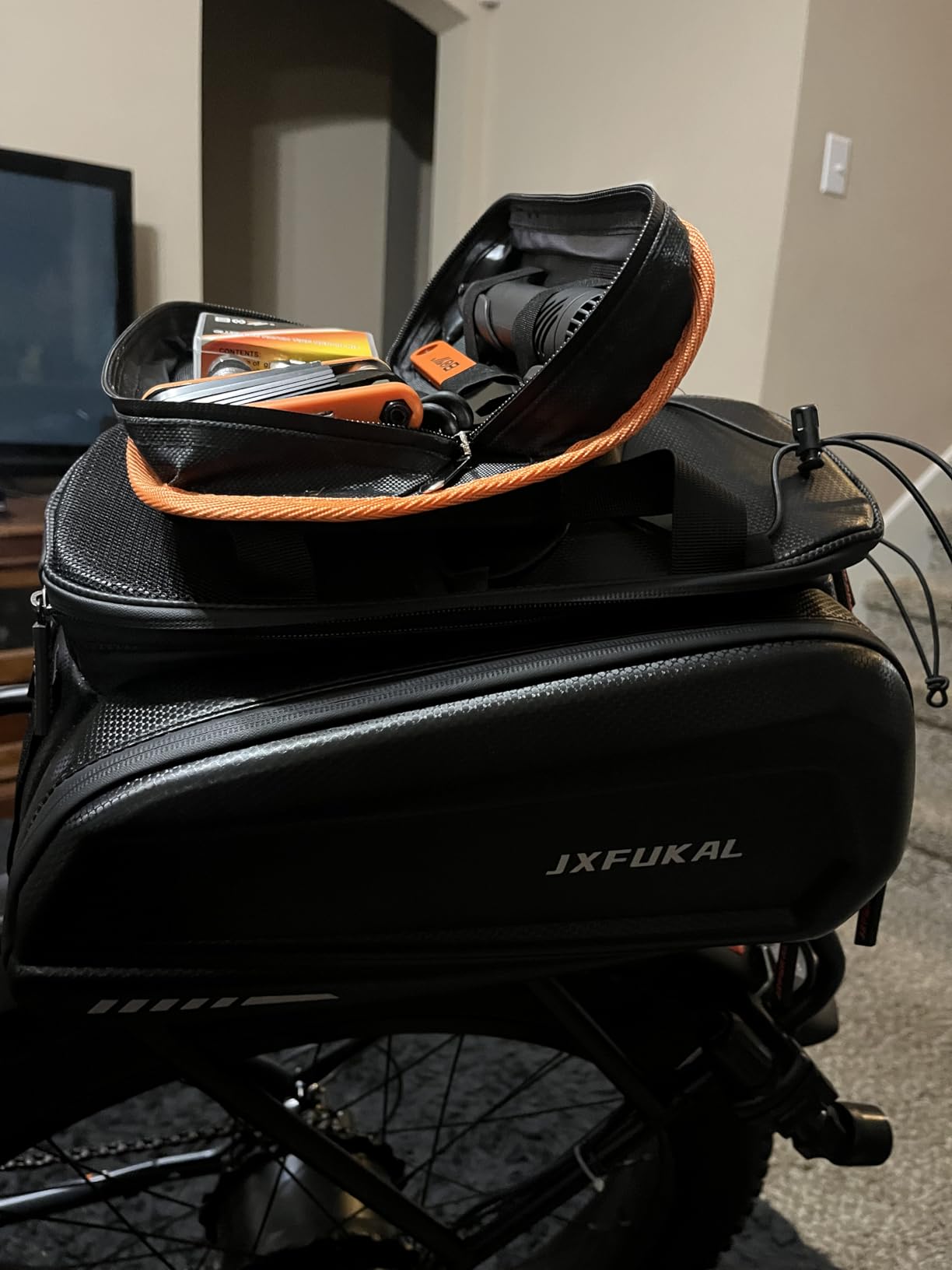 JXFUKAL Bike Bags for Bicycle Rear Rack - 9.5L/17L/40L Hard Shell Ebike Bag customer photo 2