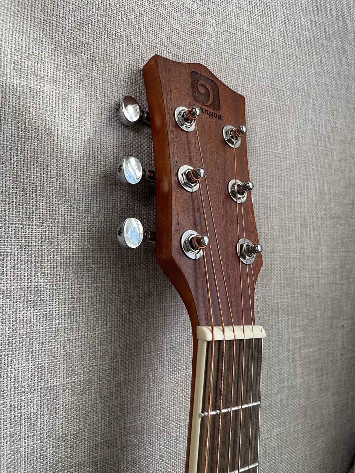 Vangoa 3/4 Electric Acoustic Guitar Kit for Beginner, Spruce Top, 4-Band EQ customer photo 2