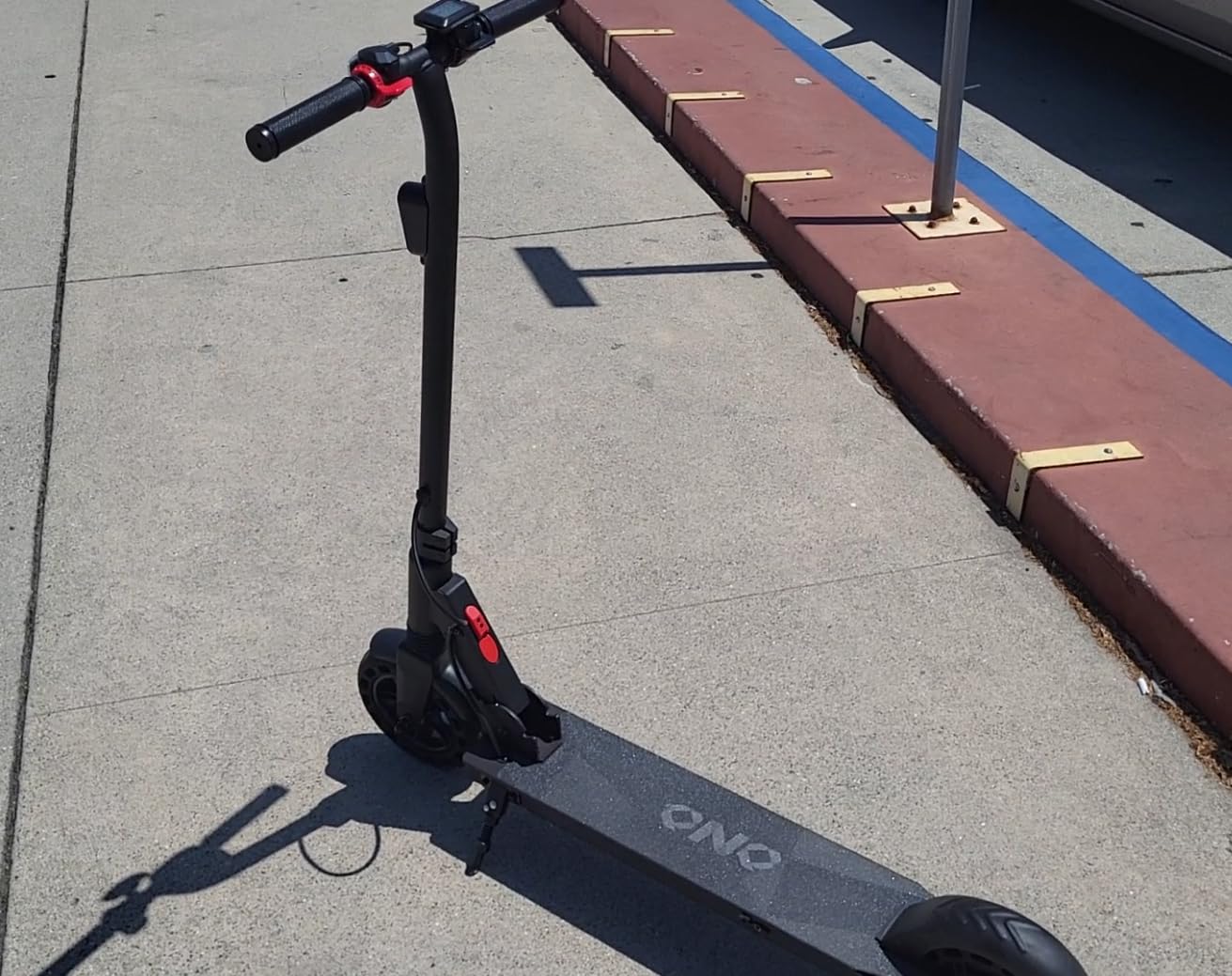 QnQ Electric Scooter 500W Peak Motor, 12 Miles Range & 15 MPH, 8