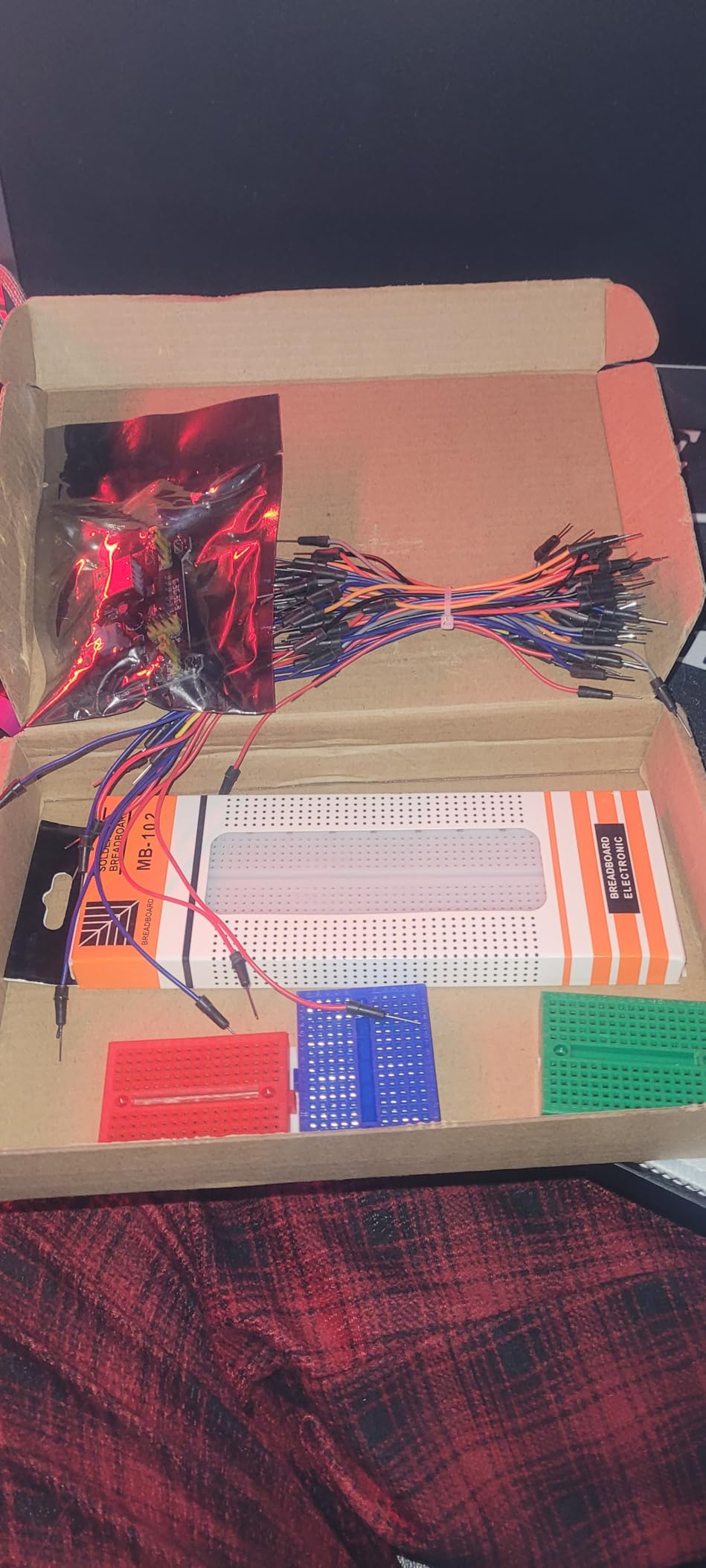 Breadboard Kit with Flexible Wires & 9V DC Adapter for Arduino, IoT & STEM customer photo 2