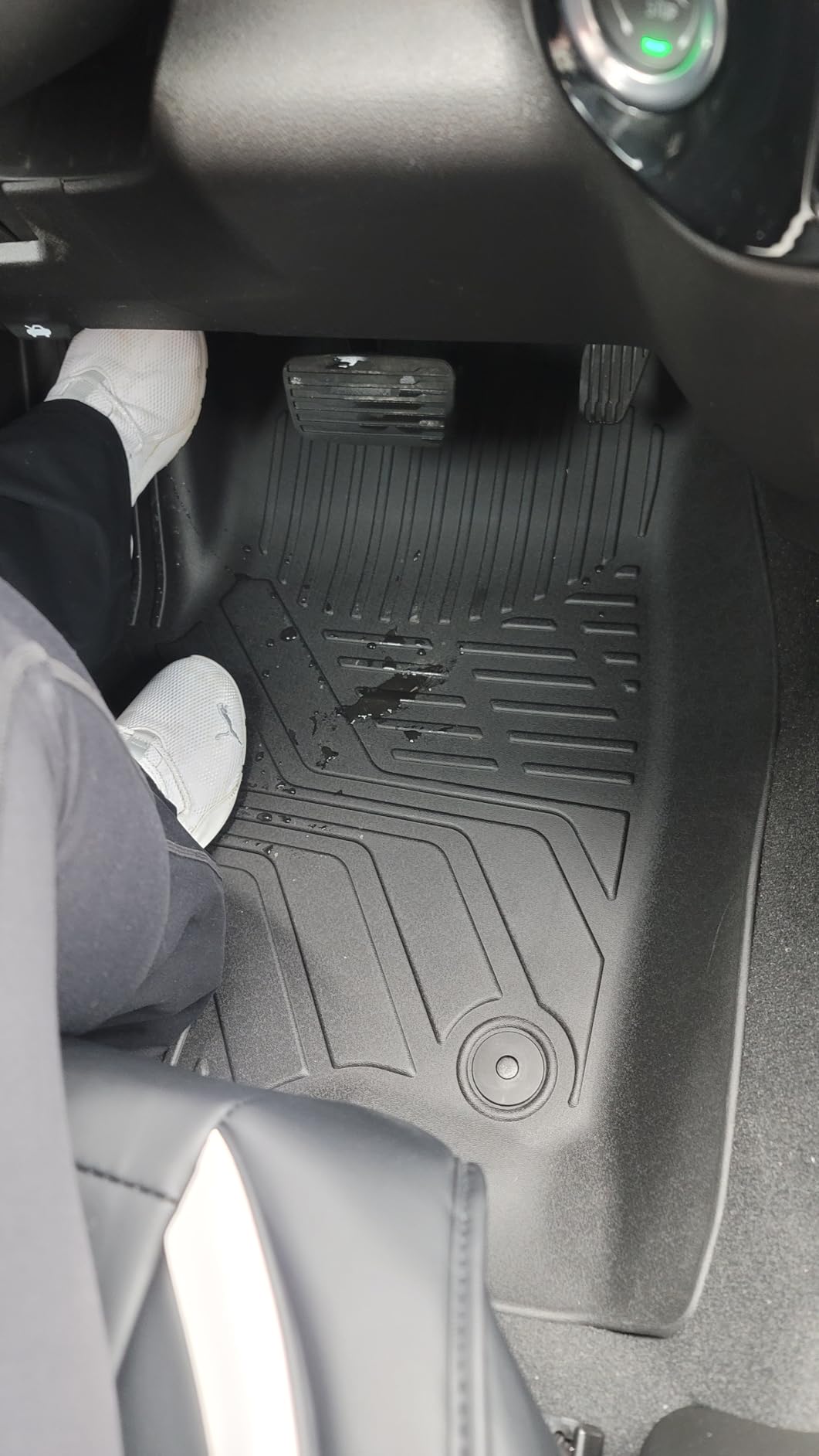 OEDRO Upgraded Floor Mats for 2019-2026 Chevy Silverado/GMC Sierra 1500 Crew Cab & 2020-2026 Silverado/Sierra 2500HD 3500HD, Bucket Seat, All Weather Custom Fit Silverado Accessories Floor Liners customer photo 2