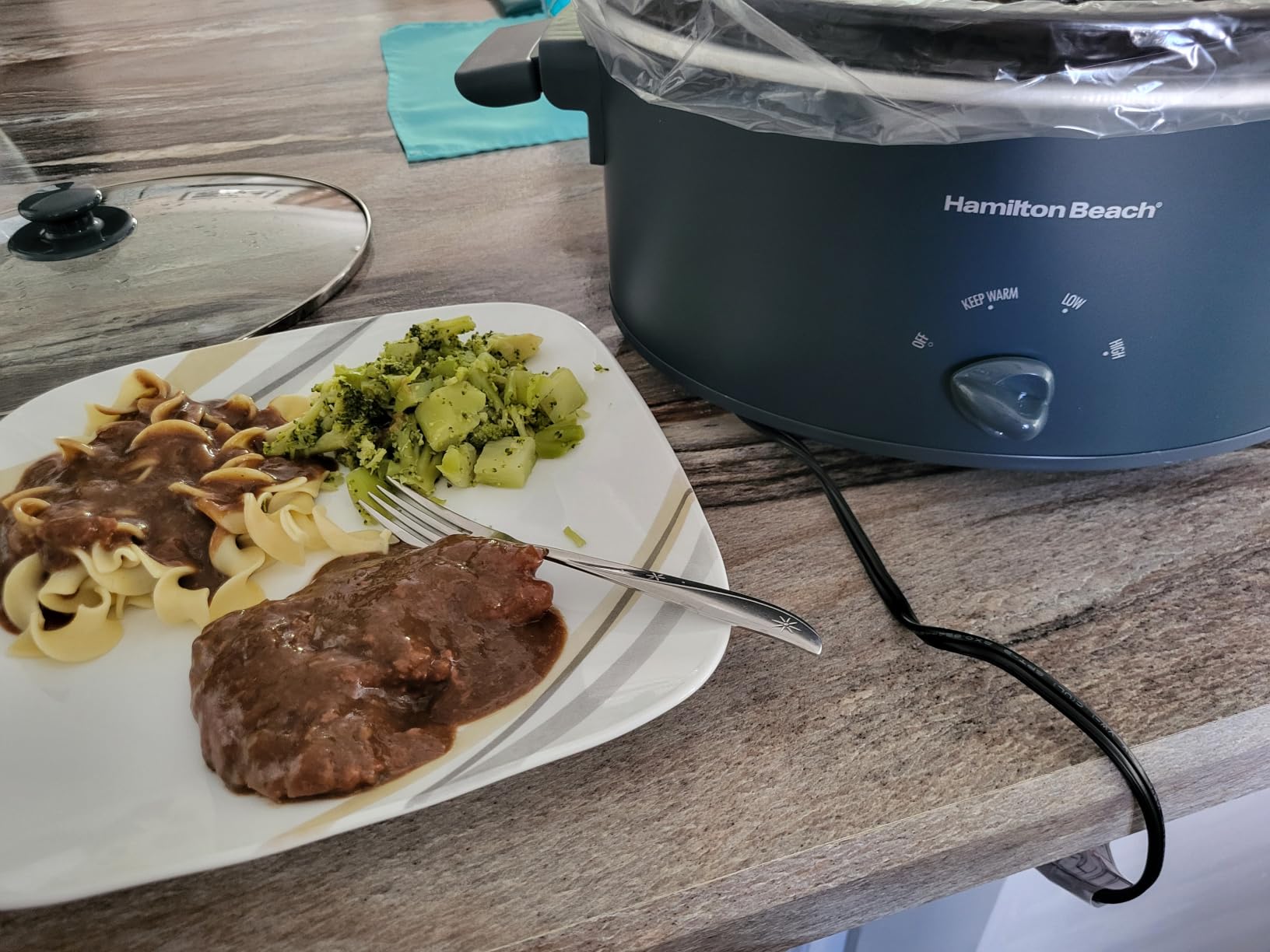 Hamilton Beach 6 Quart Slow Cooker With Space-Saving Folding Handles customer photo 1
