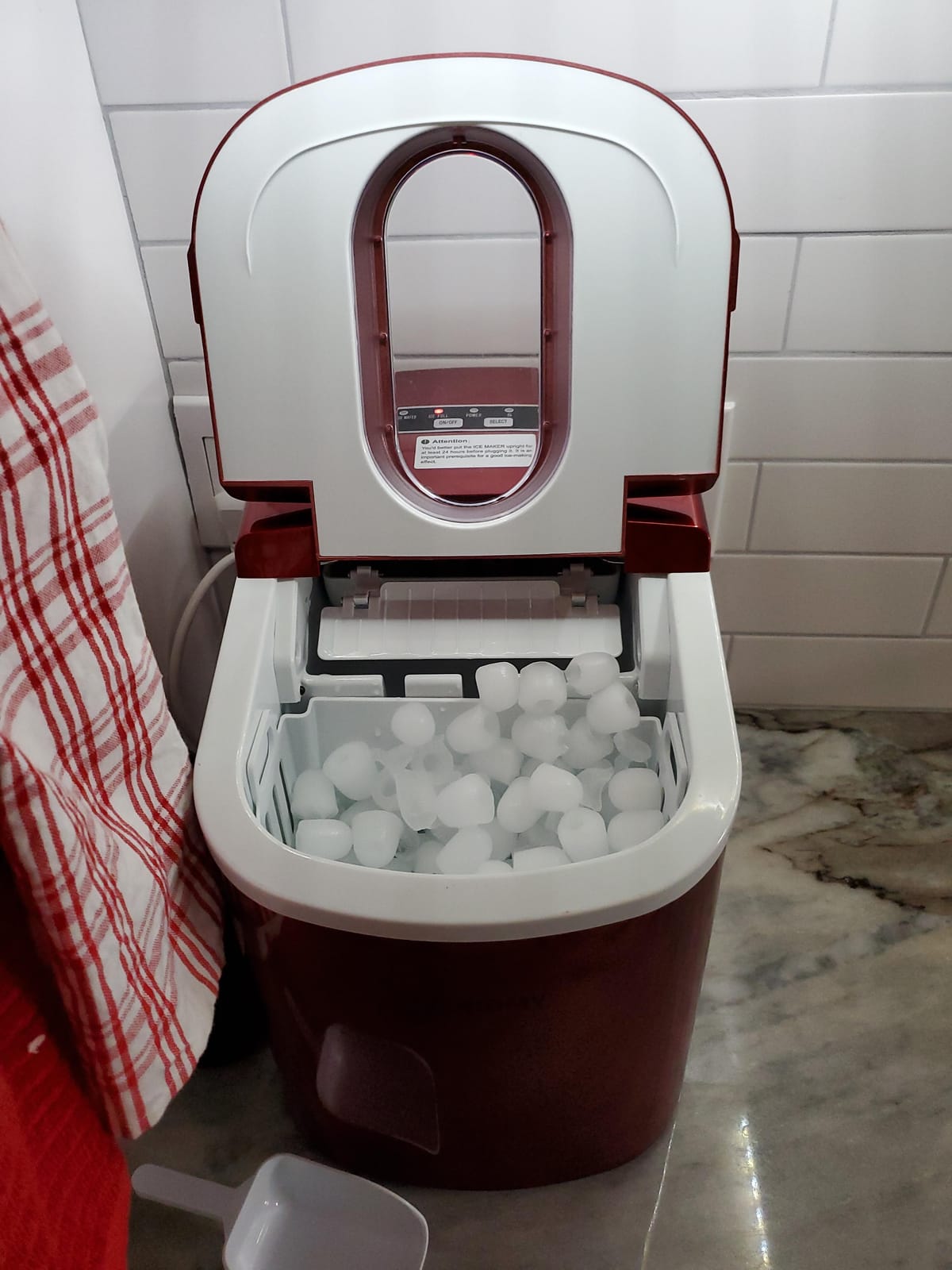EUHOMY Nugget Ice Maker Countertop, 44lbs/24H, Ready in 7-10Mins, Black customer photo 2