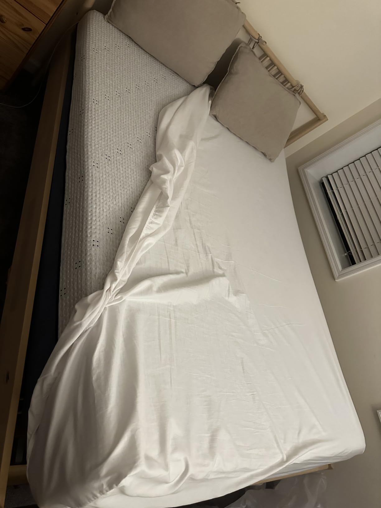 Dyonery RV Mattress Short Queen 10 Inch Gel Memory Foam Medium Support customer photo 1